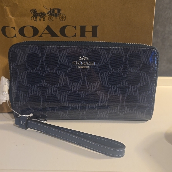 Coach Navy Wristlet and Wallet Set - Picture 2 of 15